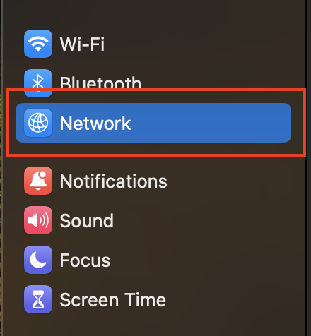 Screenshot: MacOS System Preferences, Network option selected